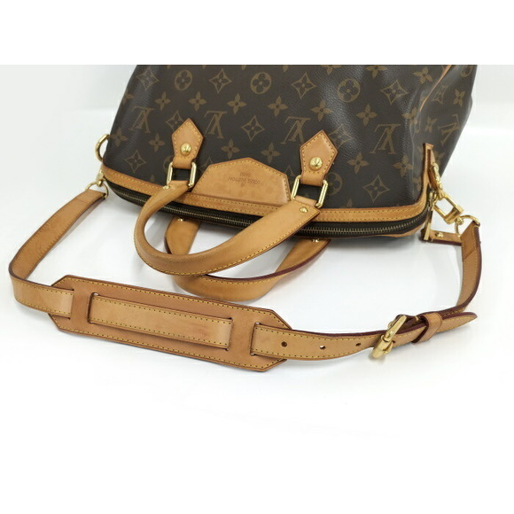 Louis Vuitton Retiro PM Monogram Shoulder Bag - Picture 4 of 10